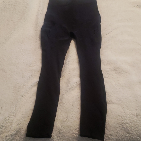 2 Compression garment shape wear. - Picture 4 of 4